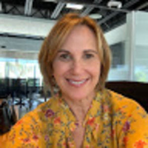 Meet your Posher, Lorraine